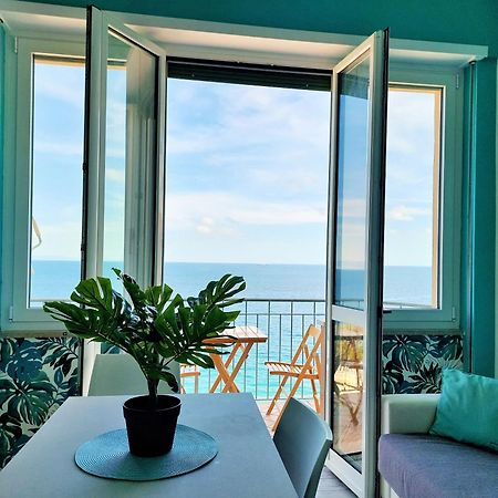 Una Finestra Sul Mare Home 1 Bergeggi Exteriör bild