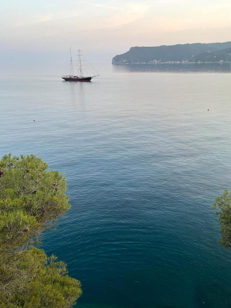 Una Finestra Sul Mare Home 1 Bergeggi Exteriör bild